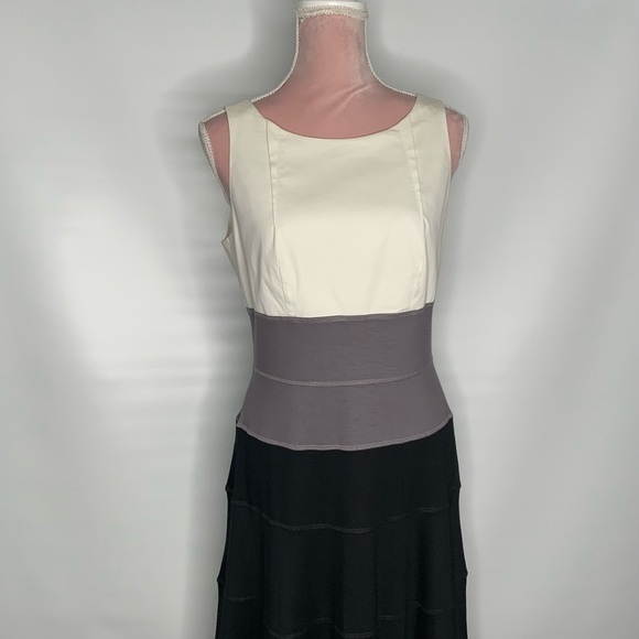 PAULE Ka colour block gorgeous dress. - Picture 3 of 11